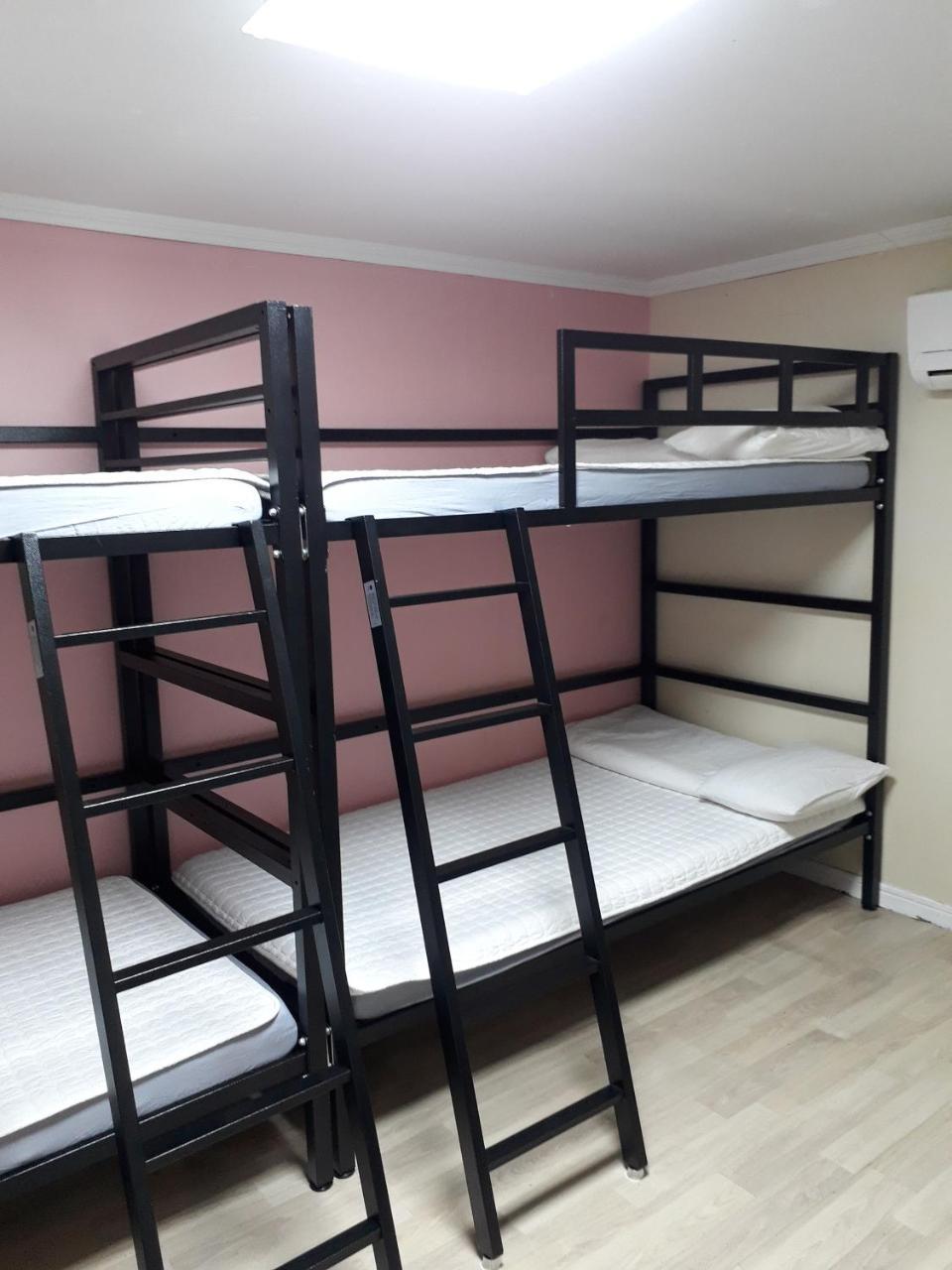 Elly Guesthouse Пусан Екстериор снимка